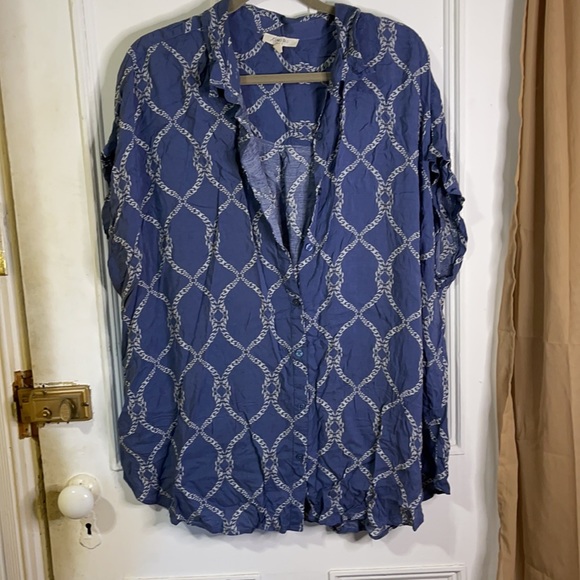 Top - Picture 4 of 5